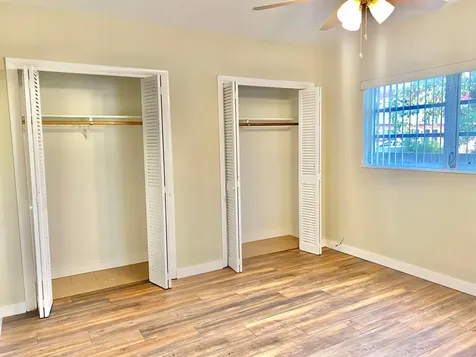 2303 S Federal Highway Boynton Beach FL 33435