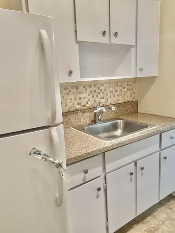2303 S Federal Highway Boynton Beach FL 33435
