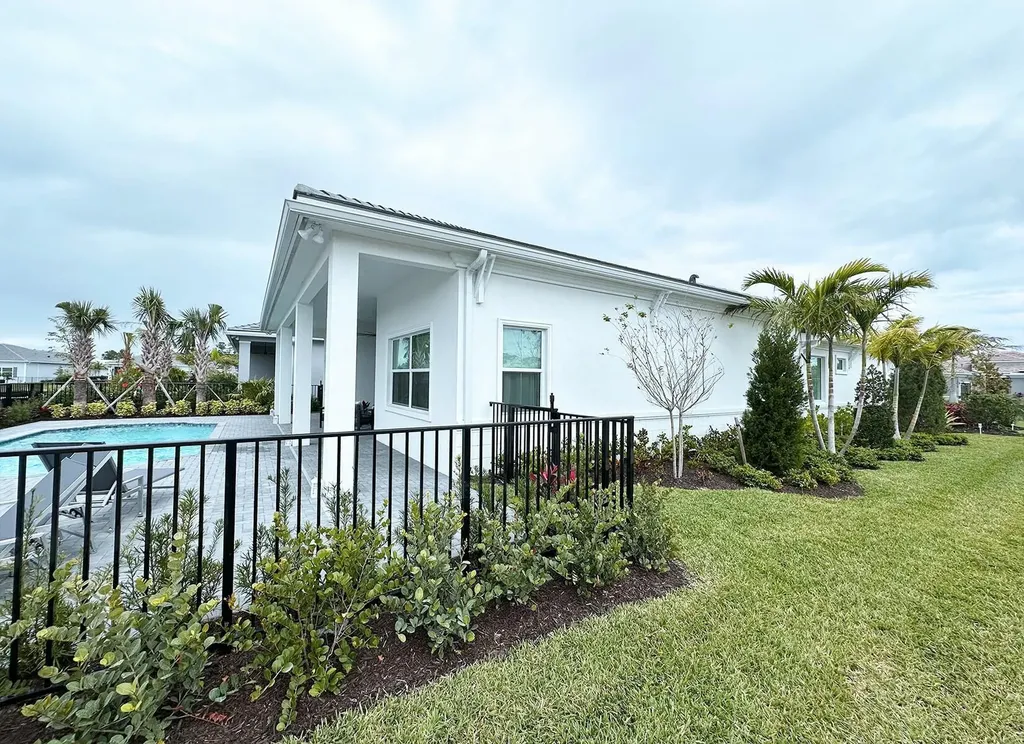 10027 Timber Creek Way Palm Beach Gardens FL 33412