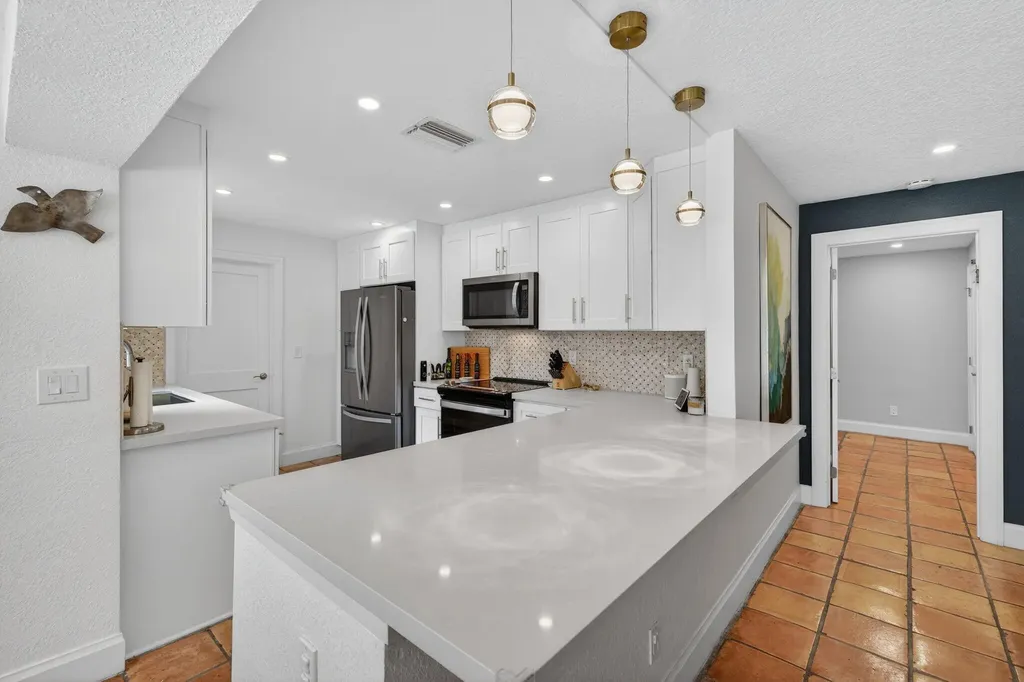 3030 SW 23rd Street Fort Lauderdale FL 33312