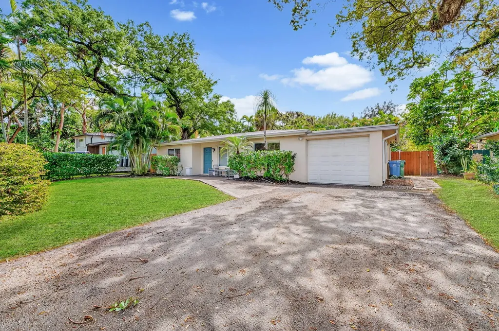 3030 SW 23rd Street Fort Lauderdale FL 33312
