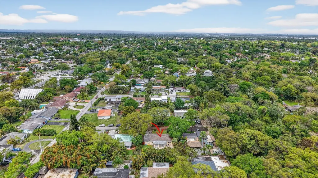 3030 SW 23rd Street Fort Lauderdale FL 33312