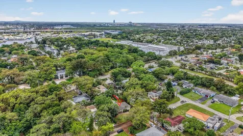 3030 SW 23rd Street Fort Lauderdale FL 33312