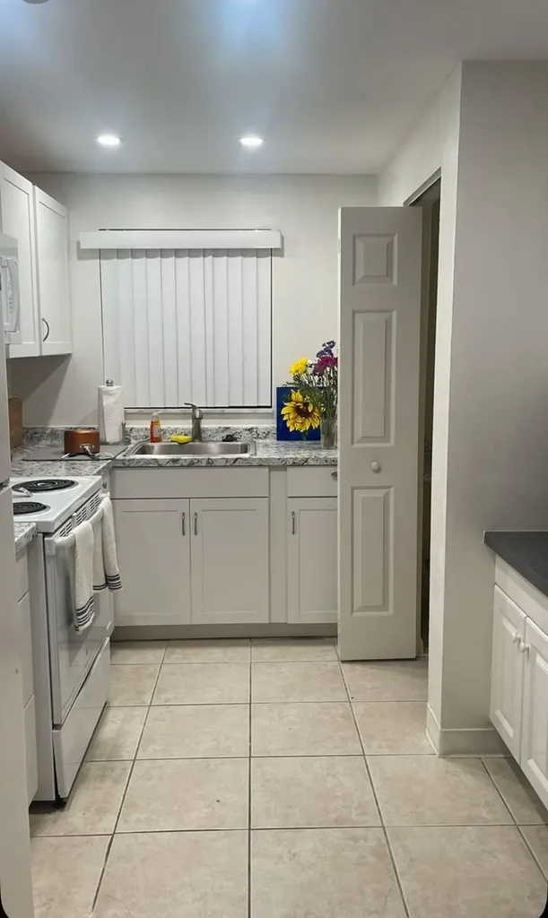 50 SE 12th Street Boca Raton FL 33432