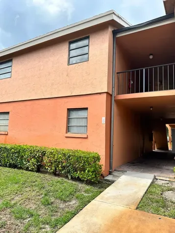 50 SE 12th Street Boca Raton FL 33432