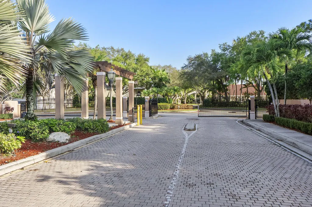 8375 NW 46th Drive Coral Springs FL 33067