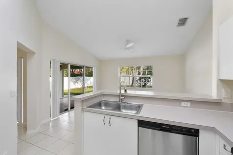 8375 NW 46th Drive Coral Springs FL 33067