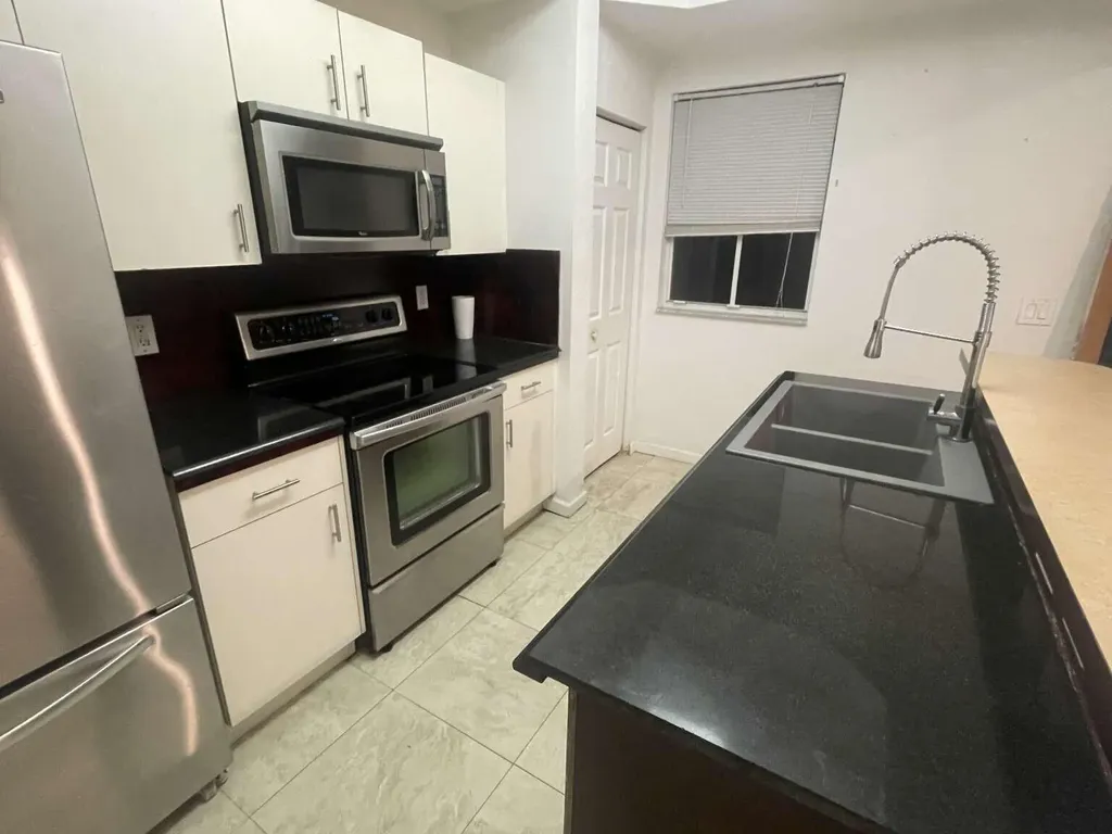 2944 Hidden Hills Road West Palm Beach FL 33411