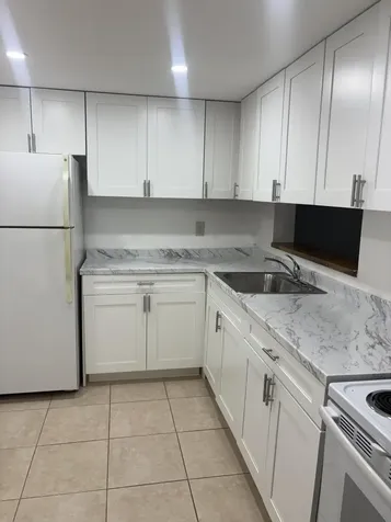 5190 Las Verdes Circle Delray Beach FL 33484