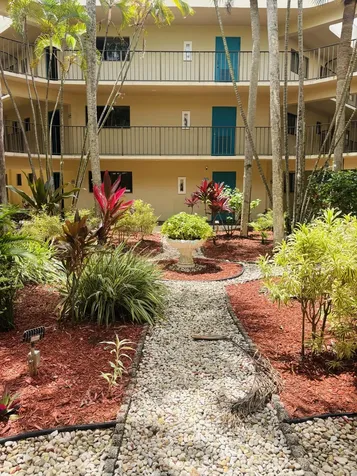 5190 Las Verdes Circle Delray Beach FL 33484