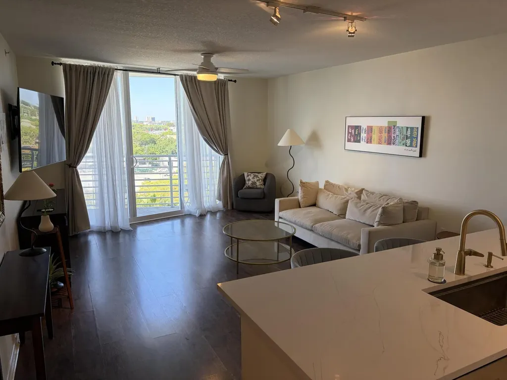 1551 N Flagler Drive West Palm Beach FL 33401