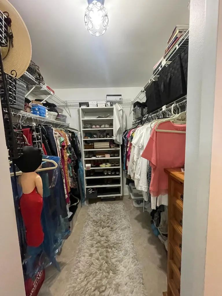 24 Lexington Lane W Palm Beach Gardens FL 33418