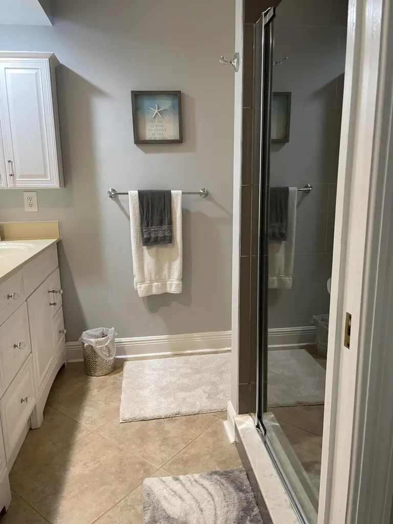 24 Lexington Lane W Palm Beach Gardens FL 33418
