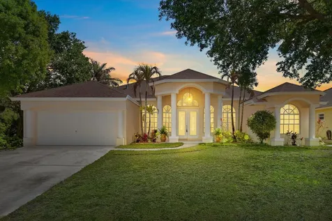 1717 SW Erie Street Port St Lucie FL 34953