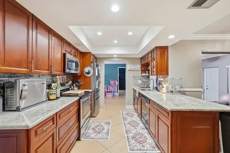 2301 NW 37th Avenue Lauderdale Lakes FL 33311