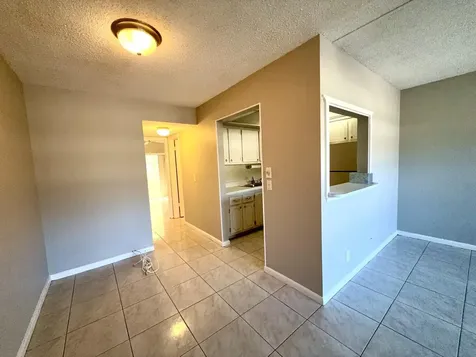 166 Sussex I West Palm Beach FL 33417