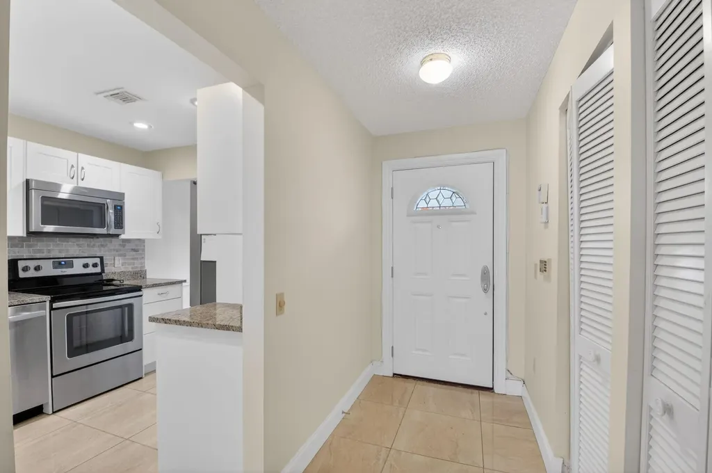15 Stratford Drive Boynton Beach FL 33436