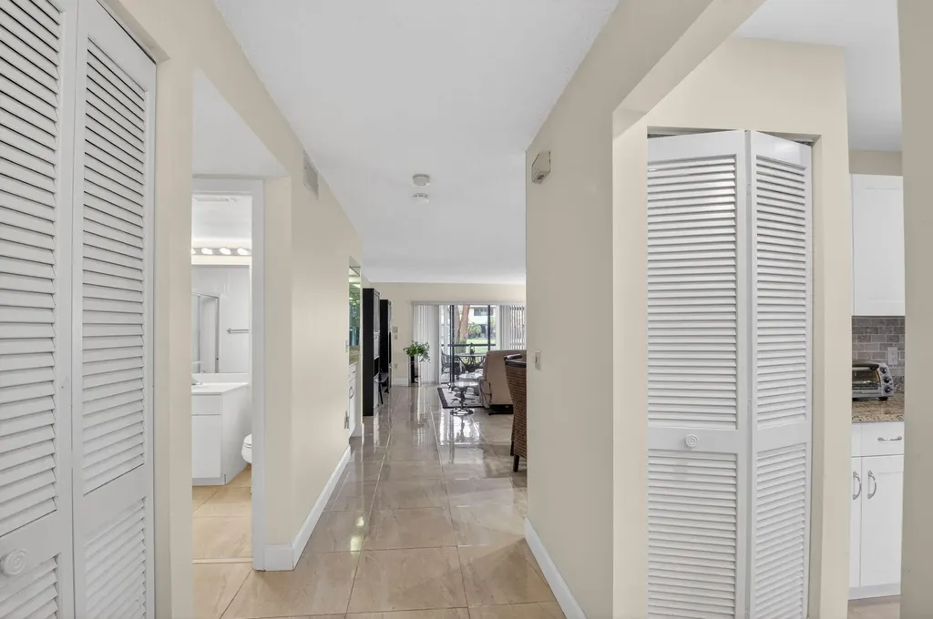 15 Stratford Drive Boynton Beach FL 33436