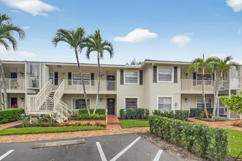 15 Stratford Drive Boynton Beach FL 33436