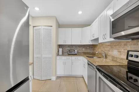 15 Stratford Drive Boynton Beach FL 33436