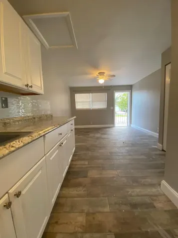 189 SE 27th Place Boynton Beach FL 33435