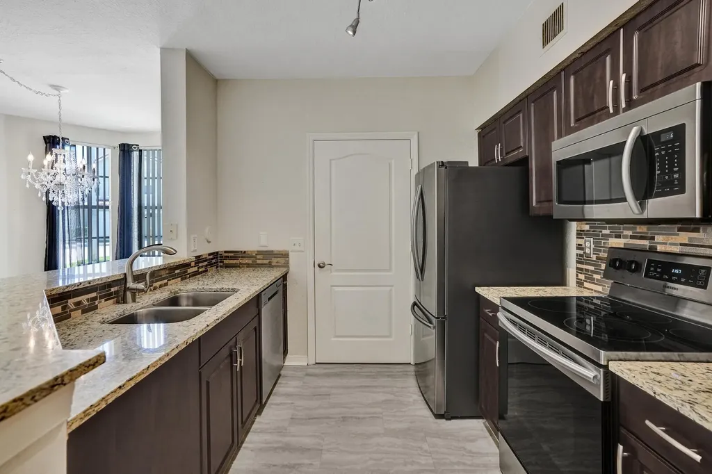 708 Belmont Place Boynton Beach FL 33436