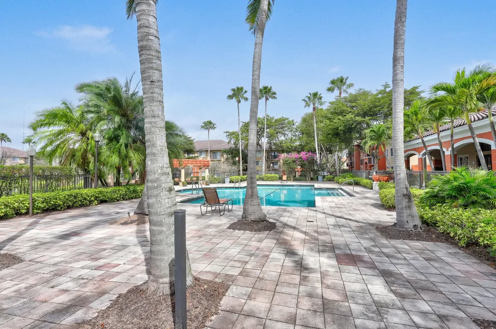 4159 N Haverhill Road West Palm Beach FL 33417