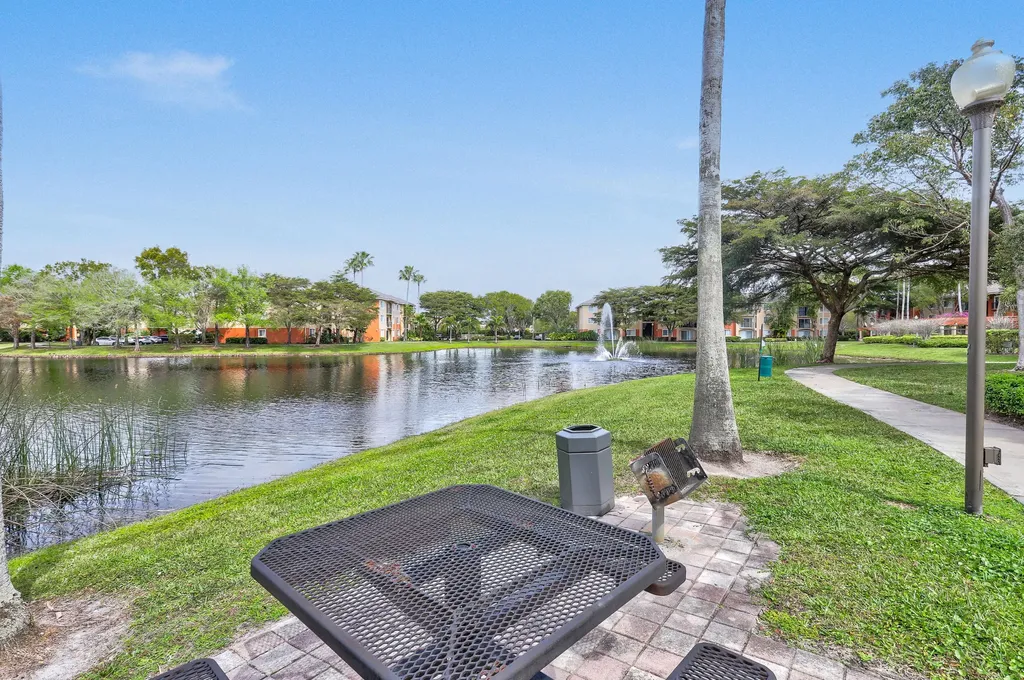 4159 N Haverhill Road West Palm Beach FL 33417