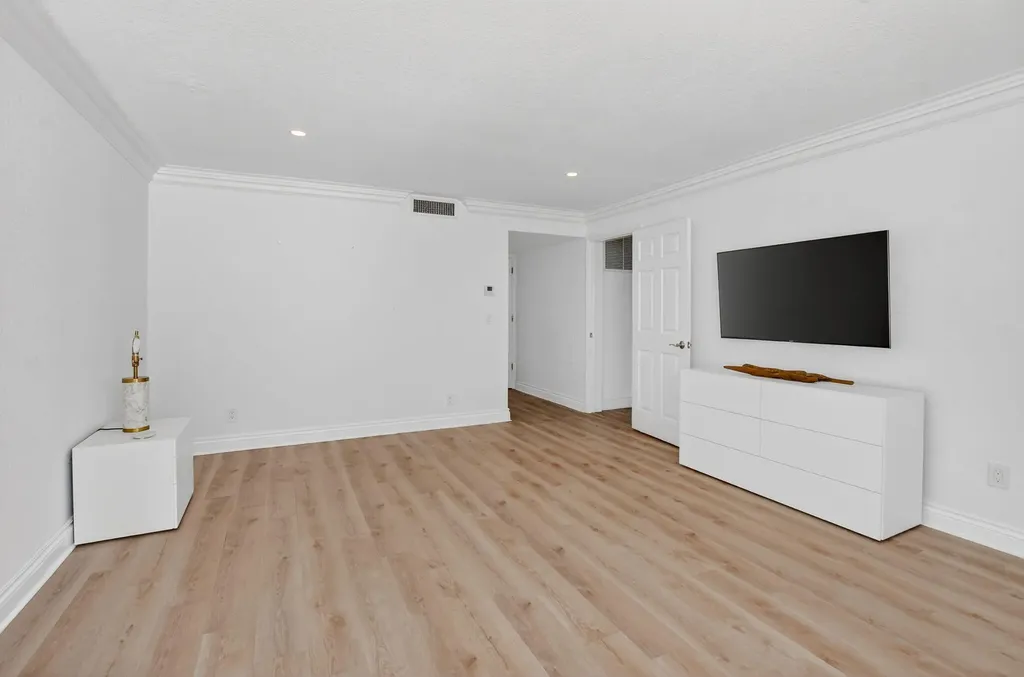 20033 Boca West Drive Boca Raton FL 33434