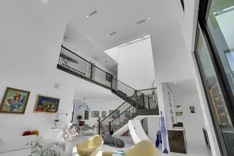 234 NE 4th Street Boca Raton FL 33432