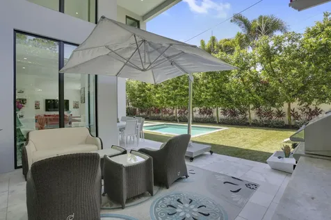 234 NE 4th Street Boca Raton FL 33432