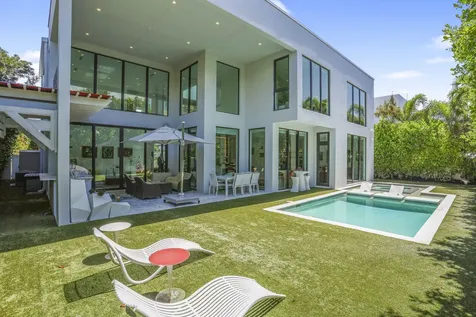 234 NE 4th Street Boca Raton FL 33432