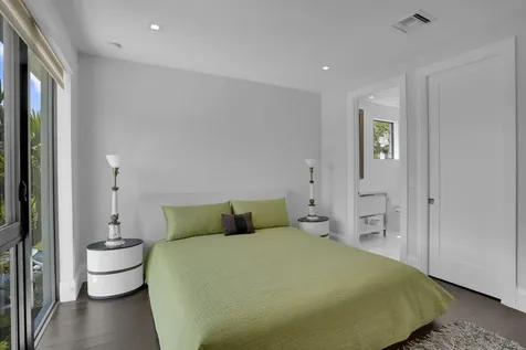234 NE 4th Street Boca Raton FL 33432