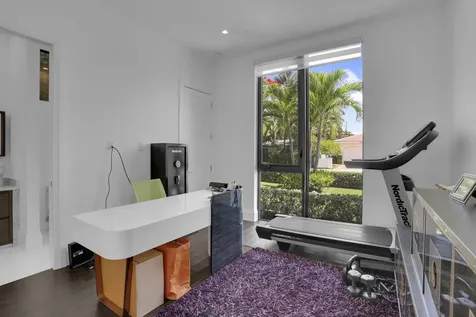 234 NE 4th Street Boca Raton FL 33432