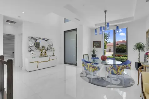 234 NE 4th Street Boca Raton FL 33432