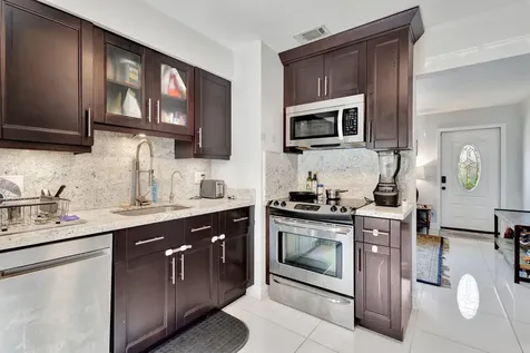 227 NE 12th Street Delray Beach FL 33444