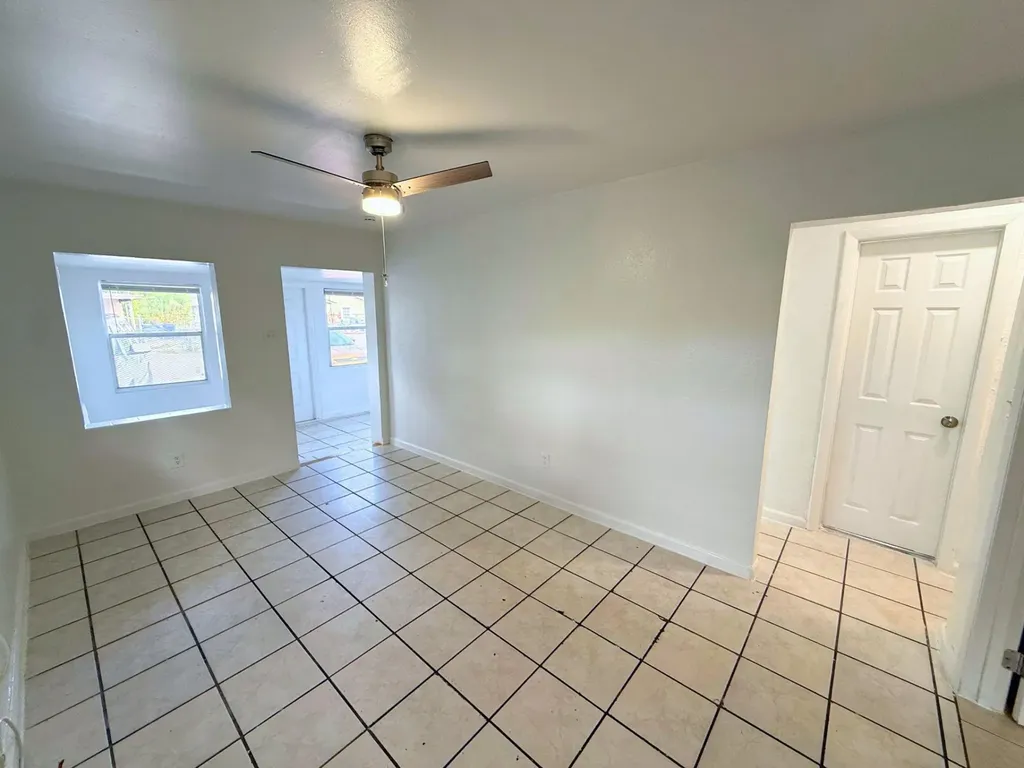 515 NW 13th Avenue Fort Lauderdale FL 33311