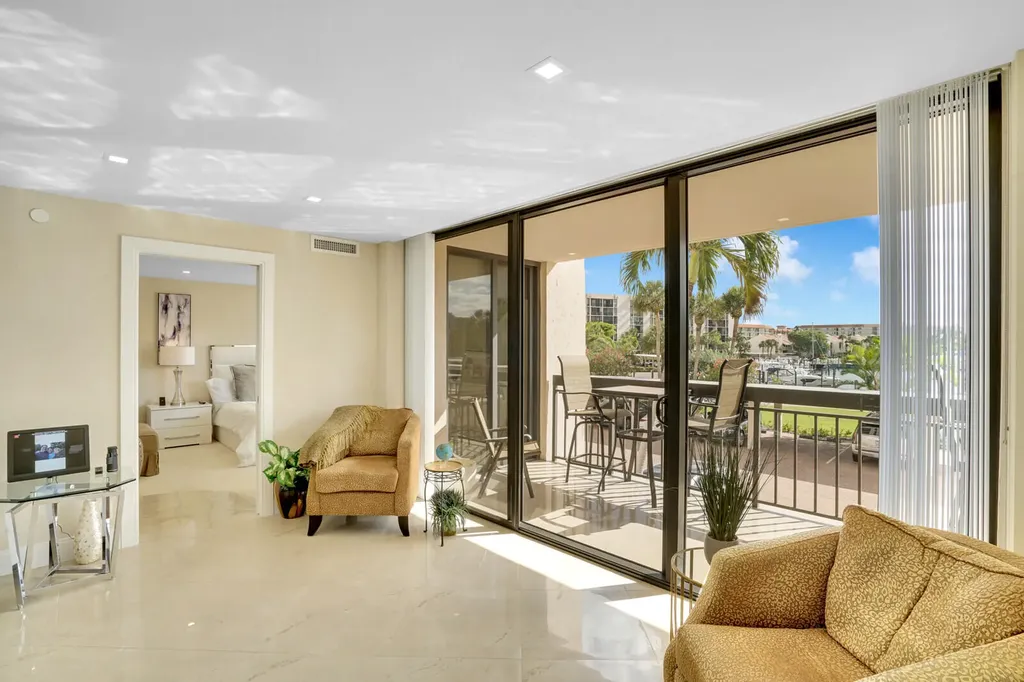 2697 N Ocean Boulevard Boca Raton FL 33431