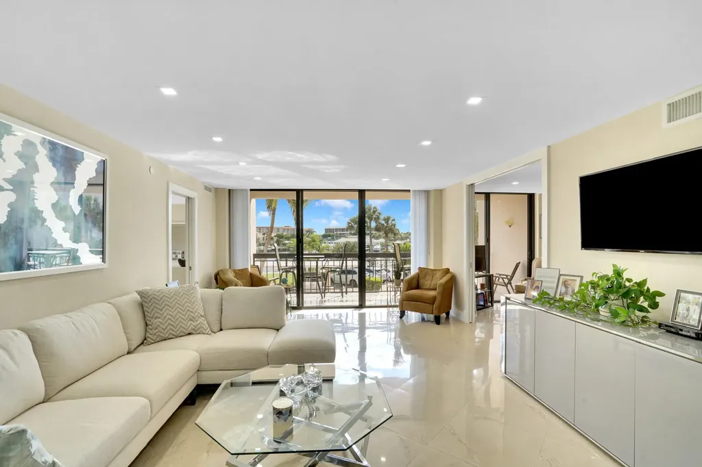 2697 N Ocean Boulevard Boca Raton FL 33431