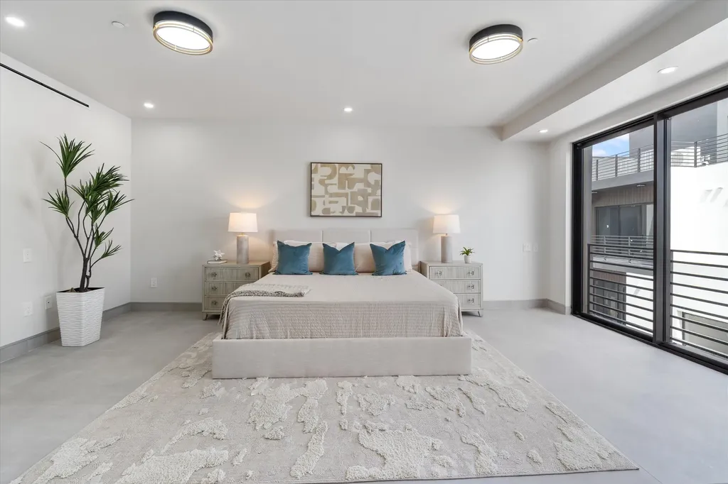 843 SW 14th Court Fort Lauderdale FL 33315