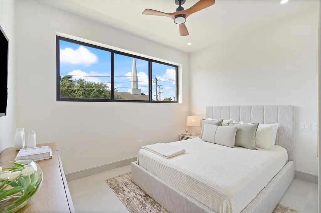 843 SW 14th Court Fort Lauderdale FL 33315