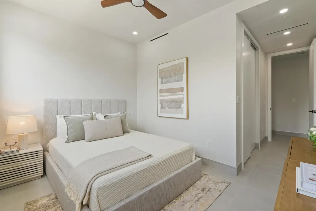 843 SW 14th Court Fort Lauderdale FL 33315