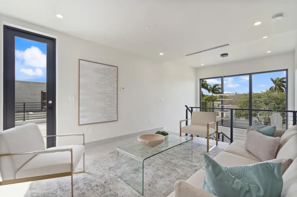 843 SW 14th Court Fort Lauderdale FL 33315