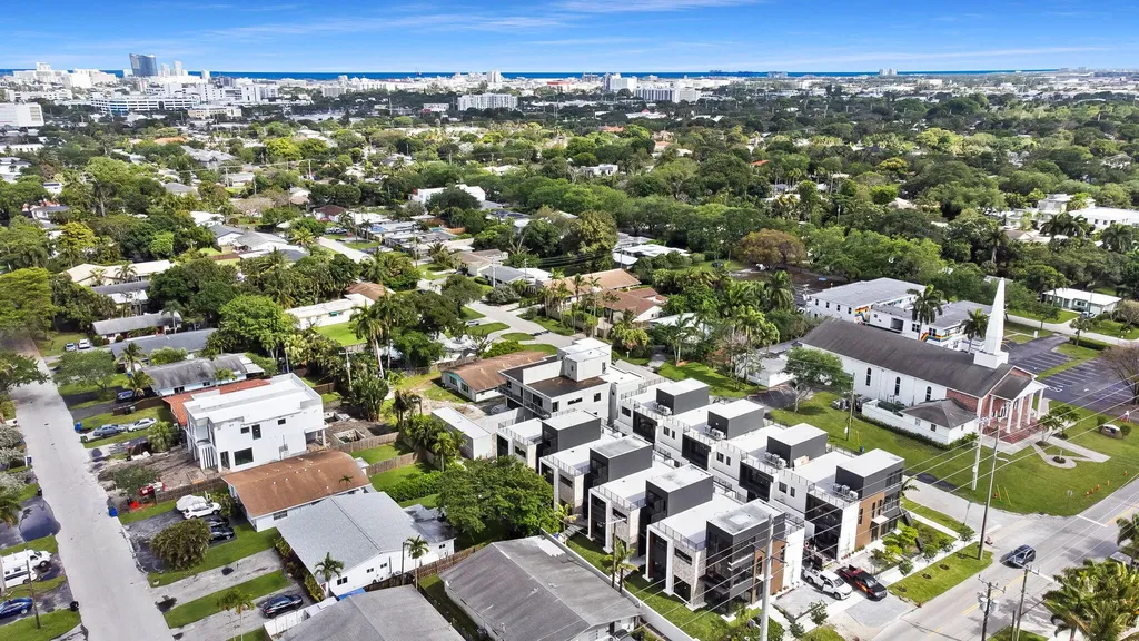 843 SW 14th Court Fort Lauderdale FL 33315