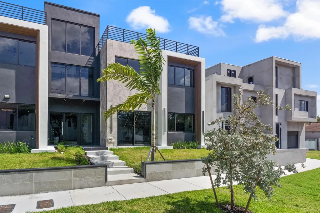 843 SW 14th Court Fort Lauderdale FL 33315