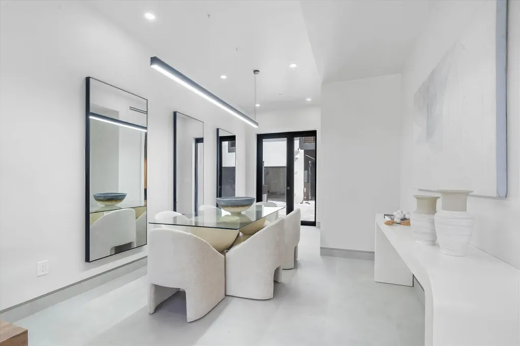 843 SW 14th Court Fort Lauderdale FL 33315