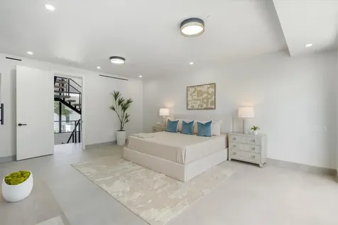 843 SW 14th Court Fort Lauderdale FL 33315
