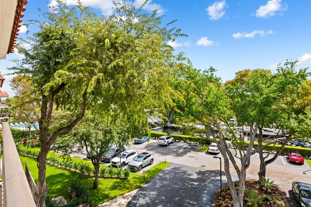 799 Jeffery Street Boca Raton FL 33487