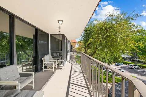 799 Jeffery Street Boca Raton FL 33487