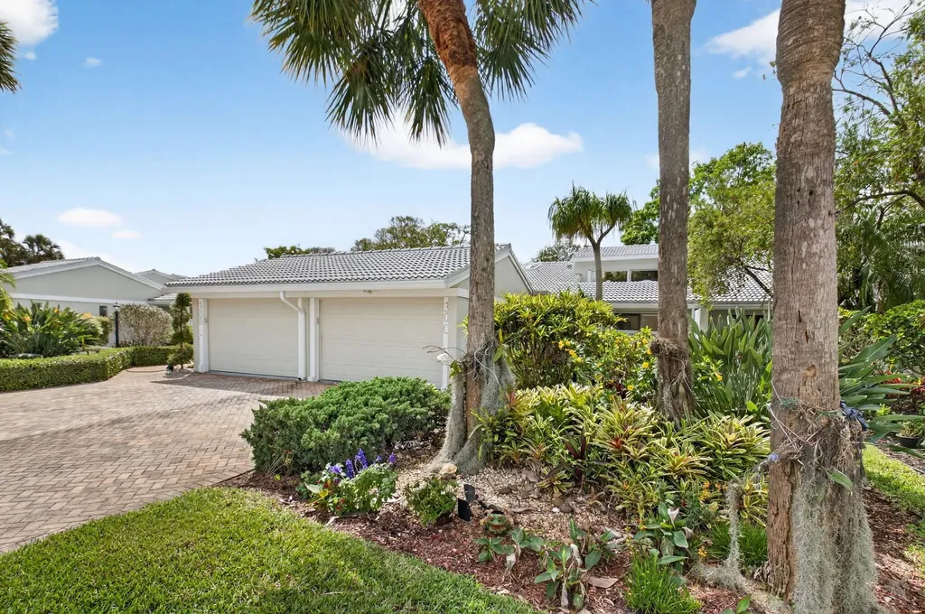 30 Eastgate Drive Boynton Beach FL 33436